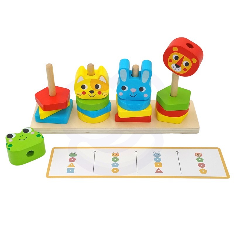 Montessori Puzzle Pyramid With Animals